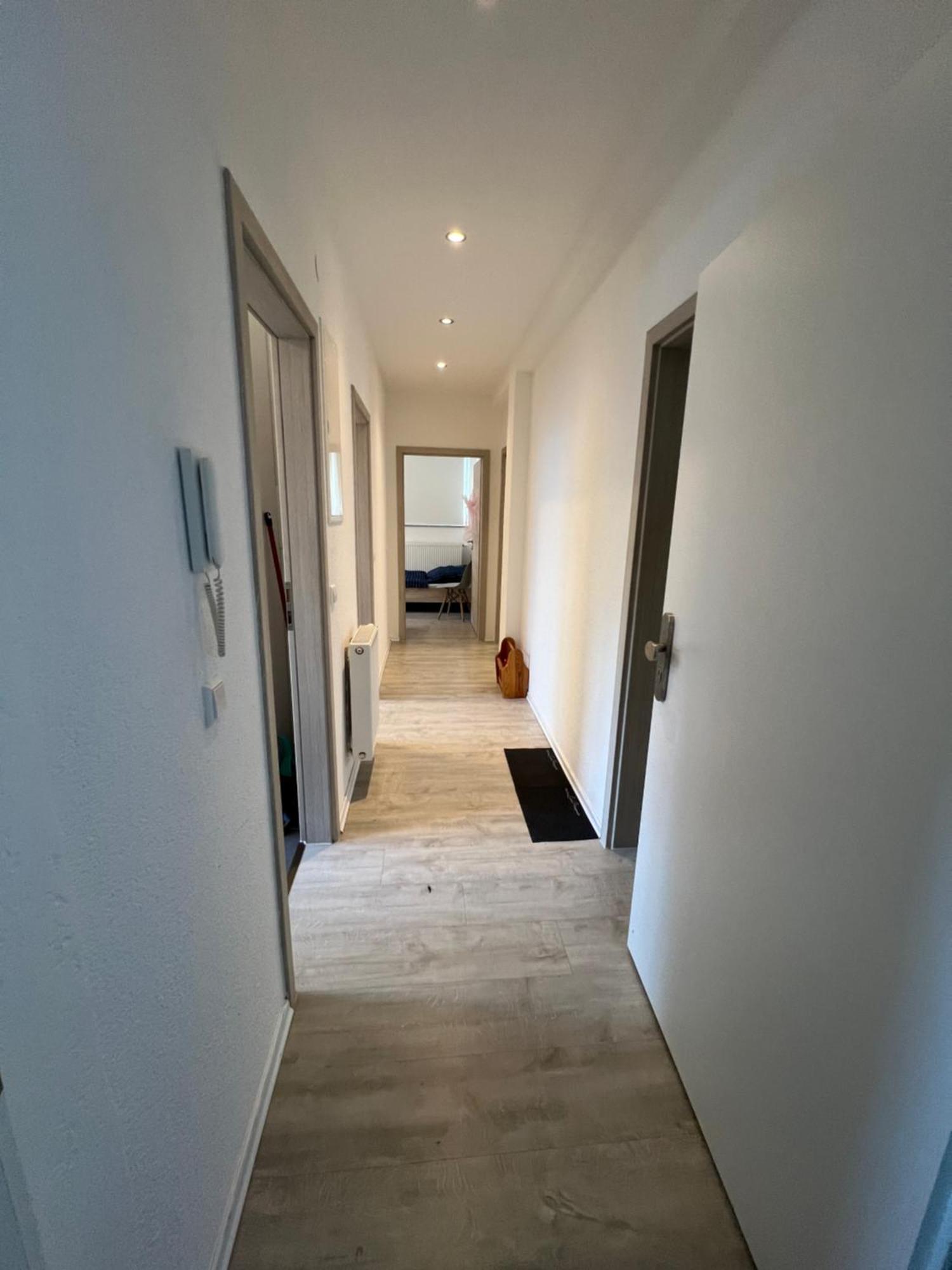 Appartement 1 *